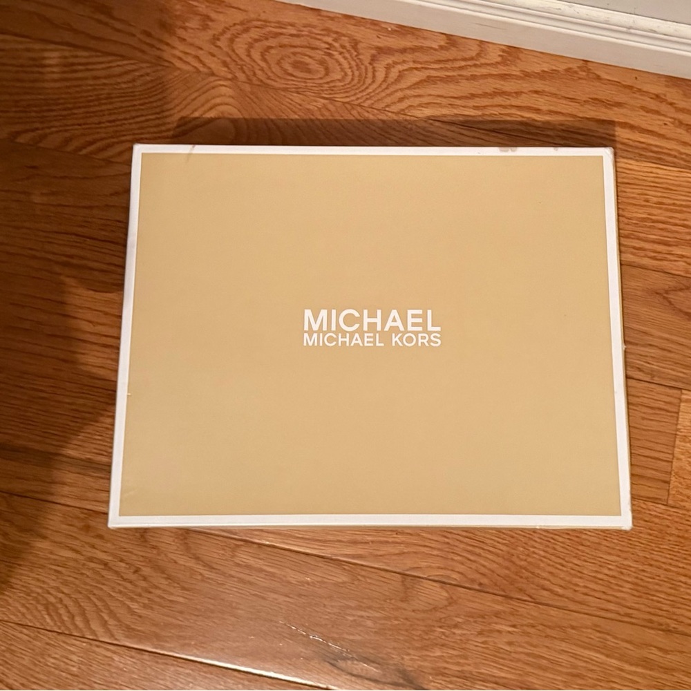 Michael Kors Tan Gift Box